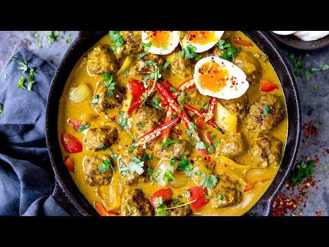 Chinese Takeaway Style Curry Sauce w Meatballs