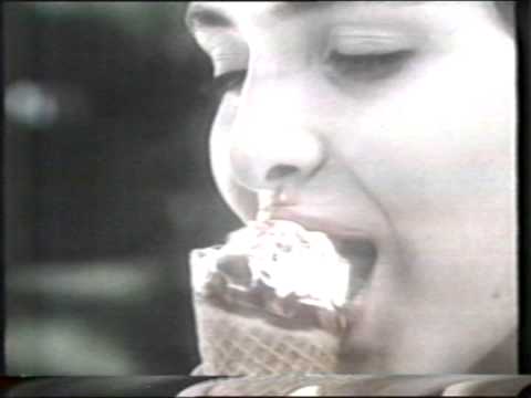 Comercial dos Sorvetes Cornetto da Gelato - 1991
