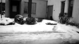 minimal compact  "not knowing"