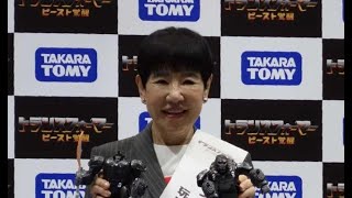 和田アキ子、自身そっくりの〝覚醒ロボット〟に感激　玄関に置く予定も「誰も来なくなるか」[24/24]