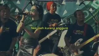 Download lagu Ambilkan gelas dek😗🤔🤔🤔 mp3