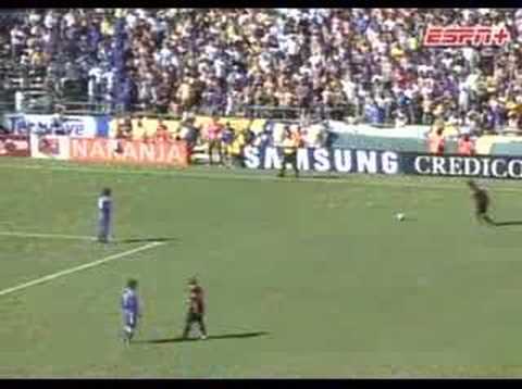 RESUMEN PARTIDO RESERVA: SIN ALIENTO 0 - NEWELL´S 2 (5/4/08)