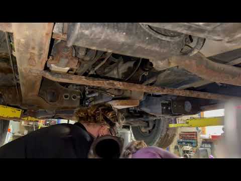 Replace exhaust catalytic converters and Y-pipe 1999-2006 Chevy/GMC/Cadillac trucks
