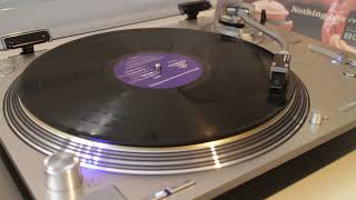 David Bowie - Hallo Spaceboy (Pet Shop Boys Remix) (2014 Vinyl LP) - Technics 1200G / AT ART9XI