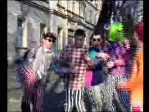 LETECI ODRED - Kao ja ne kužim što ljubav je - Bože