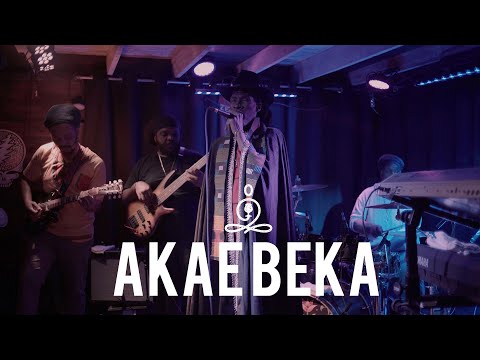 "Faith", by AKAE BEKA Live @ Zenbarn