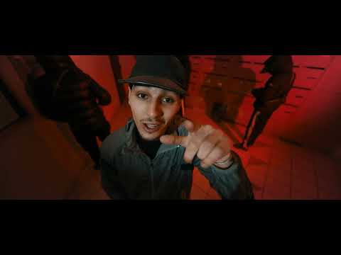 Mecra - Sous l'armure (Clip Officiel)