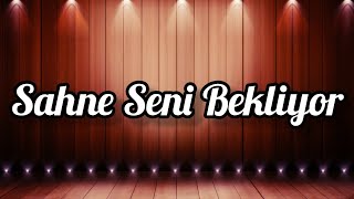 Merkez Sahneyi Almaya Hazırlan. Bir Deste Seç. Zamansız Okuma. 