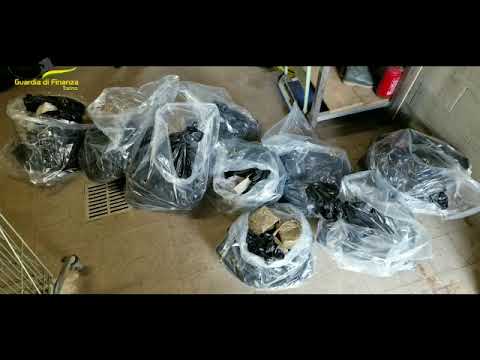 Piossasco: 140 chili di hashish in cantina