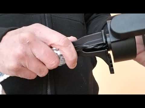Hampton Bay Low Voltage LED Spotlight 3 Pack assemble demonstration