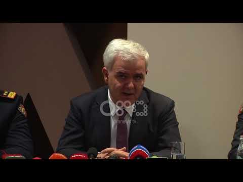 Ora News - Xhafaj i pakënaqur me policinë e Vlorës: Disa ngjarje kriminale ende pa autorë