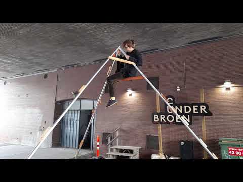 gallery video