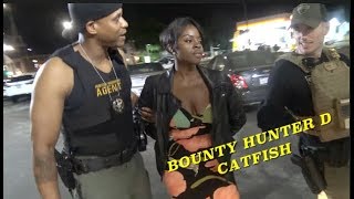 Bounty Hunter D On A Dating Site