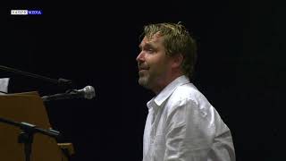 (5465) Morten Samuelsen: Det er makt i de foldede hender