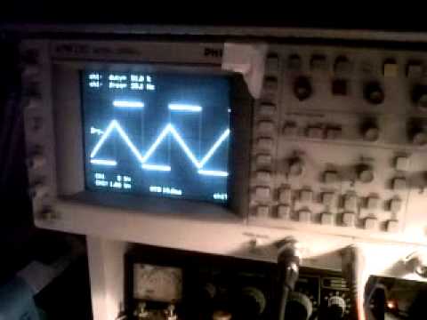 0037: Function Generator 2 channel based on ICL8038 chip: integratore
