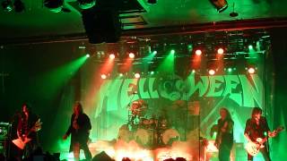 Helloween - Who is Mr Madman? ( Madrid 2013