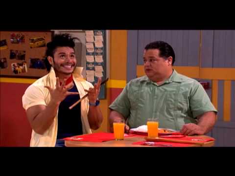 Arroz Súper Extra. El arroz del Ecuatoriano que se respeta.