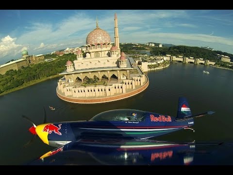 Next stop: Malaysia - Red Bull Air Race World Championships 2014