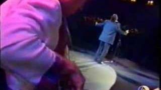 LA GENTE VA MUY BIEN - SERRAT- GALA ANTENA 3 TV- 1994