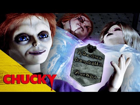 Glen devuelve a la vida a Chucky y Tiffany | El Hijo de Chucky | Chucky: el Muñeco Diabólico