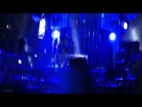 Robbie Rivera dropping Forever Young (Lucky Date Remix) @ POP2013 4-6-13 HD