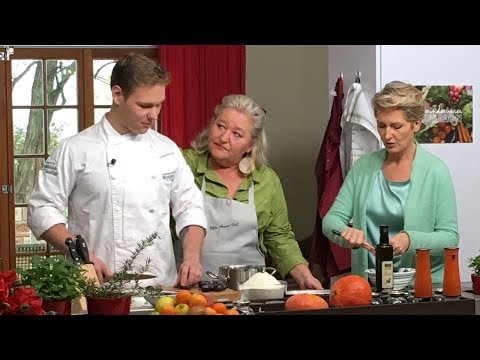 Mohnnudeln mit Zwetschkenröster - Kochsalon im ORF