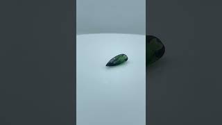 Turmalina Gota 21x7.2mm - Vídeo