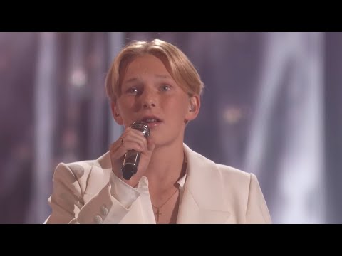 Reid Wilson Incredible Performance 'I Wanna Dance With Somebody' by Whitney Houston
