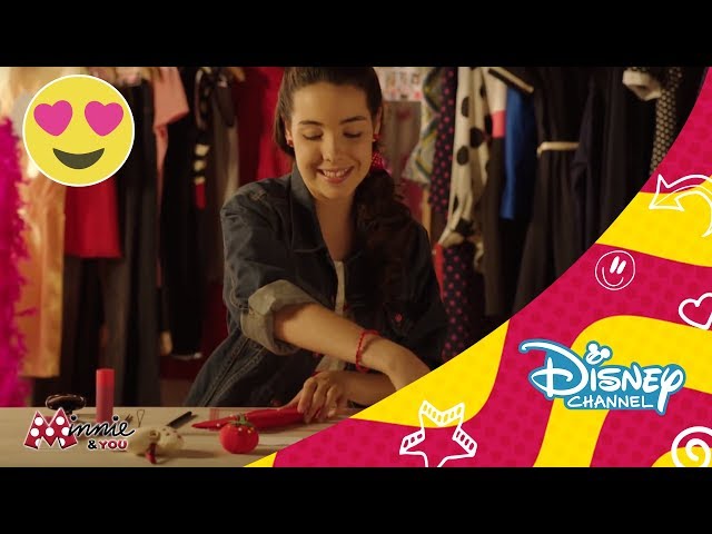 Vídeo relacionado con Disney Set de Gafas Sol Niña con Protección UV, Estuche y Accesorios para el Cabello - Regalos para Niñas (Rosa Minnie)