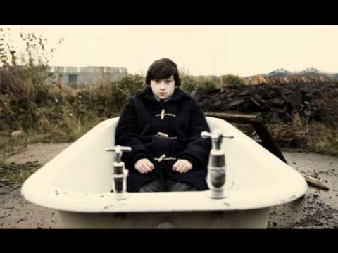 Alex Turner - Hiding Tonight