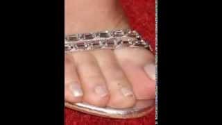 Leah Remini Feet & Legs (Close-Up!)