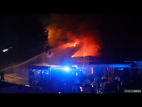 Friedewadl: 76-jähriger kommt bei WOHNHAUSBRAND ums Leben - Frau ÜBERLEBT