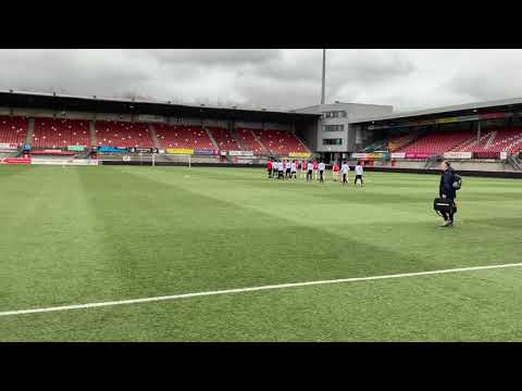 Opkomst van beide teams