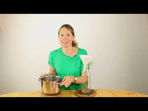 Join in! Make your own apple juice without a juicer