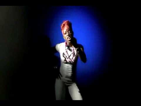 Vybz Kartel Ft. Sheba - Gal A Weh Me Duh Yuh Mek Yuh Do Me Dat (England Town Riddim)