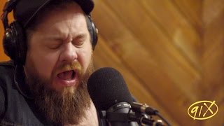 Nathaniel Rateliff &amp; The Night Sweats - I Need Never Get Old (LIVE)