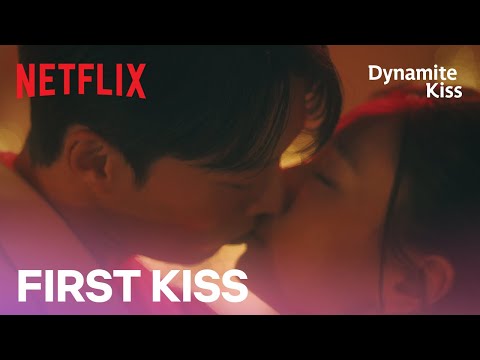 "Should we do that again?" | Dynamite Kiss | Netflix [ENG SUB]