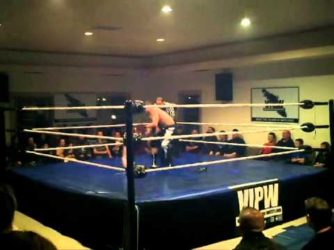 Scott Steel vs BJ Laredo - VIPW