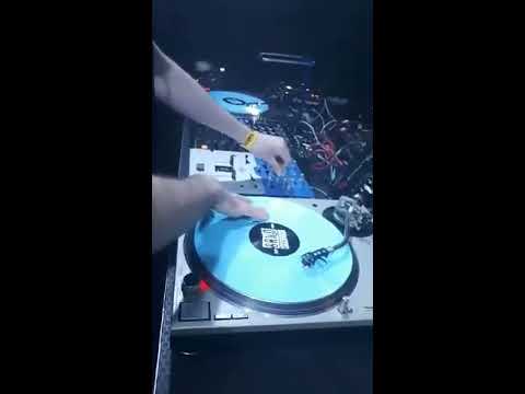 Dj Busteraz - Intro warm up, Fléda 18.5.2018