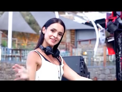 Super cool songs remixed from the 70s, 80s, 90s . Let's enjoy and remember beautiful memories