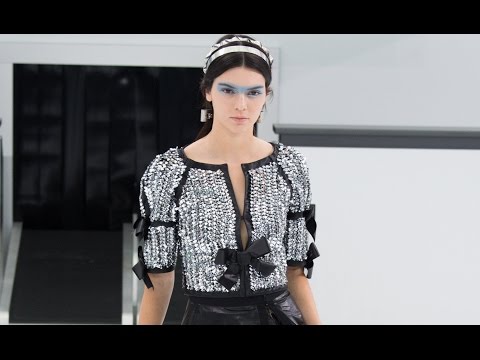 Chanel Spring 2016 Ready-To-Wear PFW