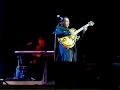 'The Legendary' George Benson - "Groovin" (LIVE)