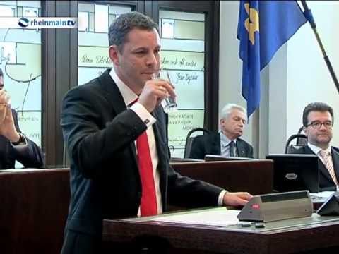 Sven Gerich als neuer Oberbürgermeister von Wiesbaden vereidigt