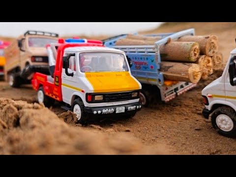 Centy Toys Tow Trucks Rescuing The Vehicles | Tata 407 Tow Truck | Auto Legends #truck #diecast