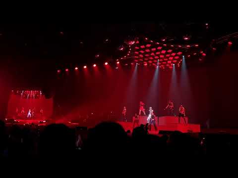 sexy naughty bitchy - PP Krit#PPKritLitGlitter_Day1 #PPKritThe1stFanMeeting