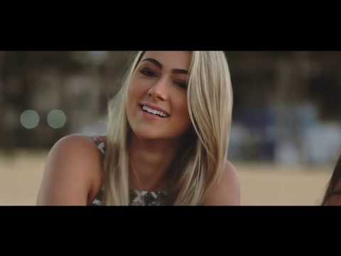 Macucos - Viver Mais (Vídeo Clipe Oficial)