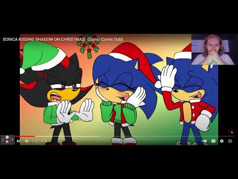 Robot Medic Helper 1.8 Reacts to SONICA KISSING SHADOW ON CHRISTMAS! [Sonic Comic Dub]