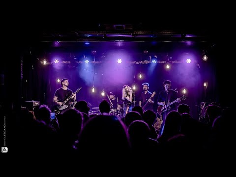 YAéYA - AVE TRUENO - "Caer de Pie"