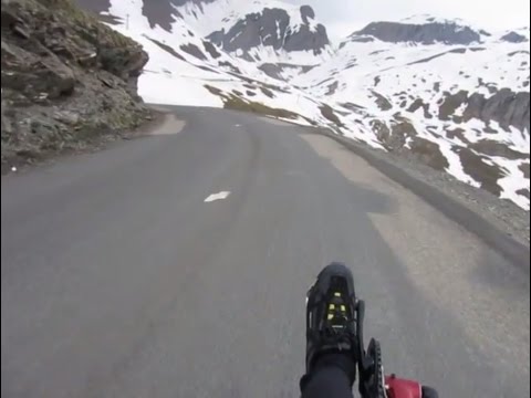 Descente du Col de l'Iseran côté Maurienne / Bonneval sur Arc [Route des Grandes Alpes]