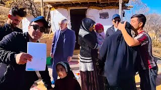 Download lagu A sudden meeting with Mahmoud in the Sadegh's hut: A day full of joy and happiness for the villagers mp3